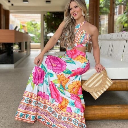 Vestido Frente Única Alyce perfeito para aproveitar o verão